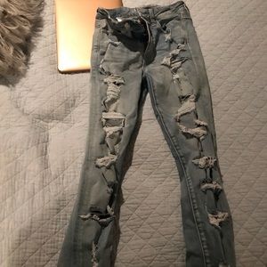 american eagle super ripped jeans